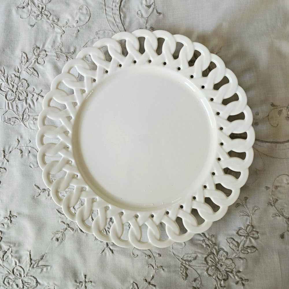 Antique White Keepsake Dessert Plate with Lattice Trim