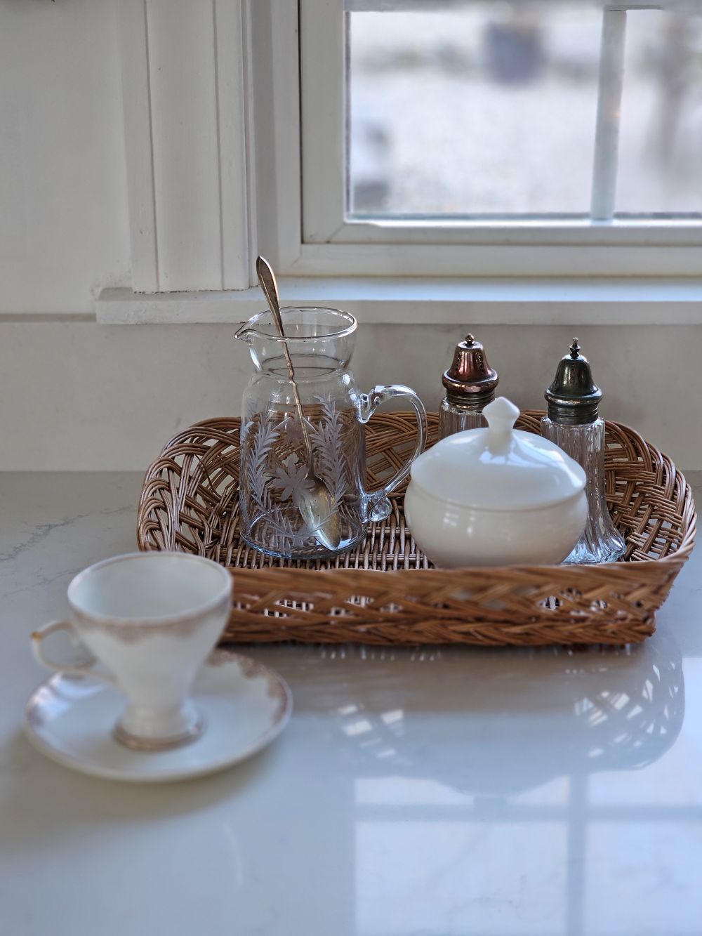 Braided Basket Tray