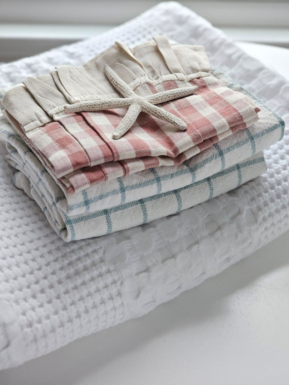 Cottage Rose Kitchen Towel Set
