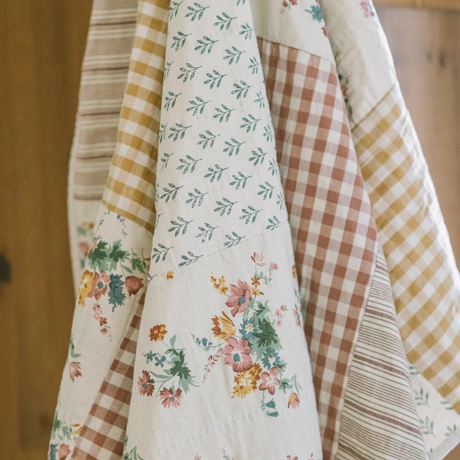Cottage Rose Patchwork Quilt