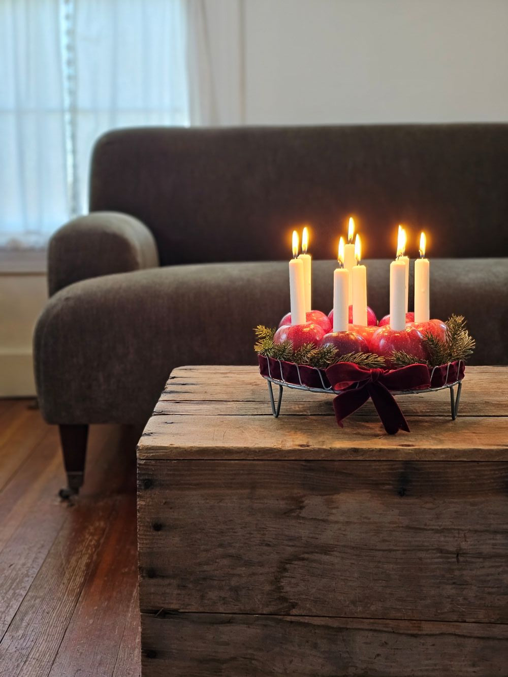 French Wire Trivet Style Candle Holder