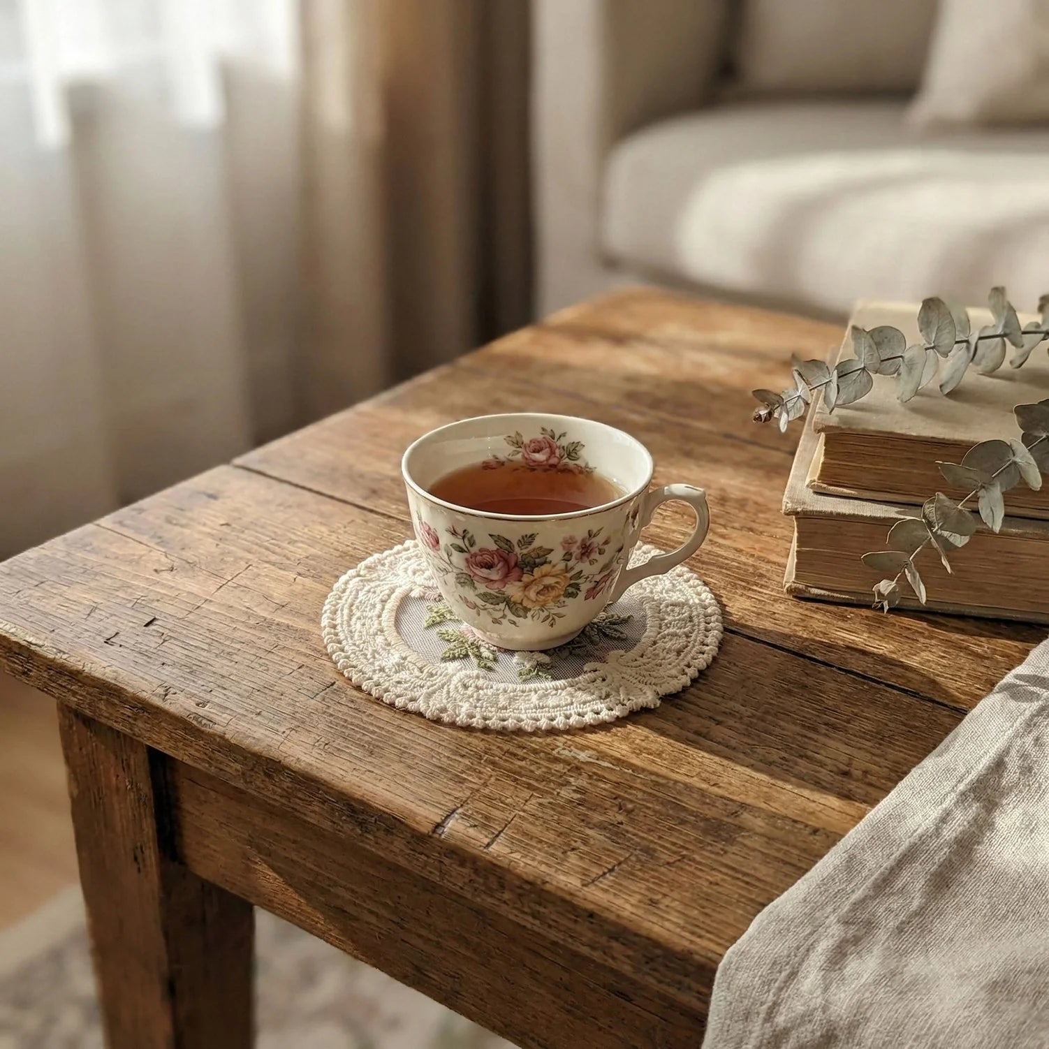 Lace Embroidered Floral Coaster Set