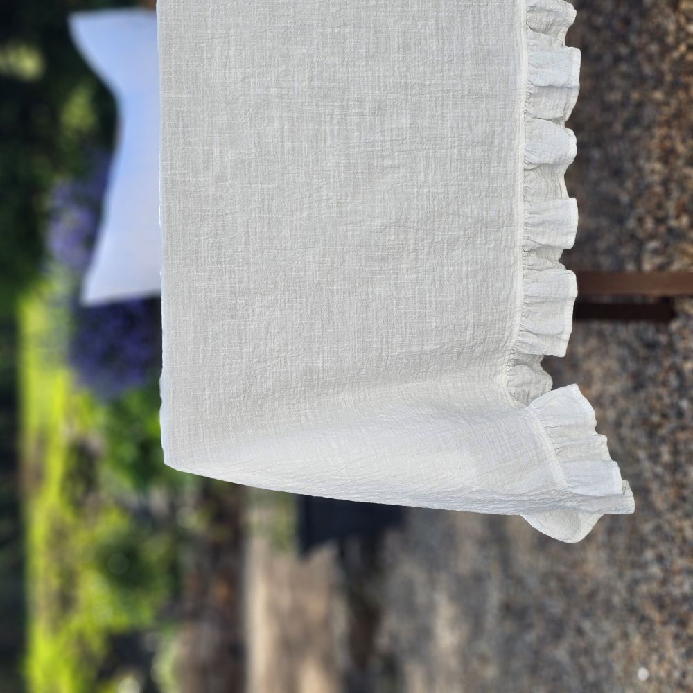 White Ruffle Prairie Tablecloth