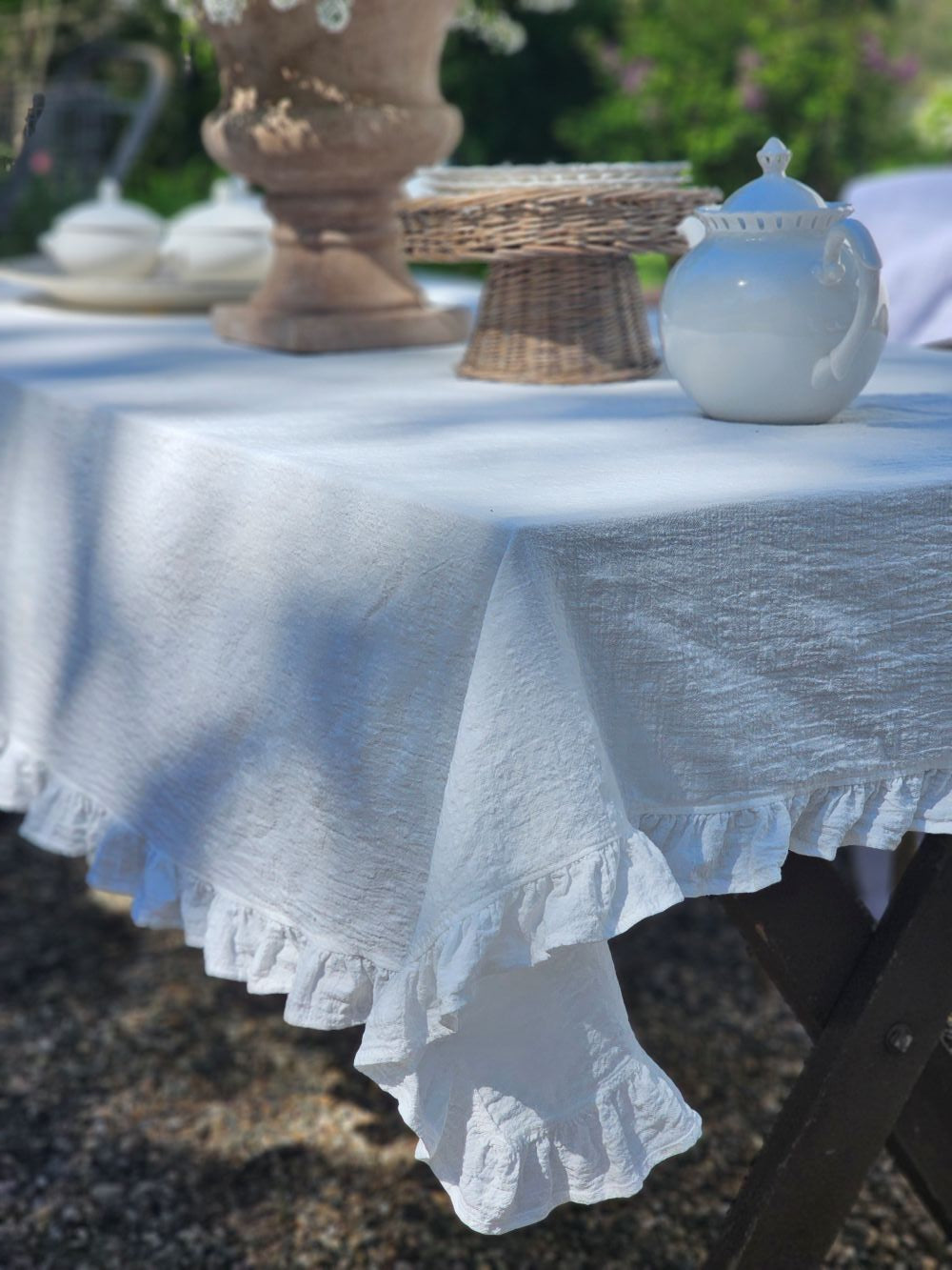 White Ruffle Prairie Tablecloth